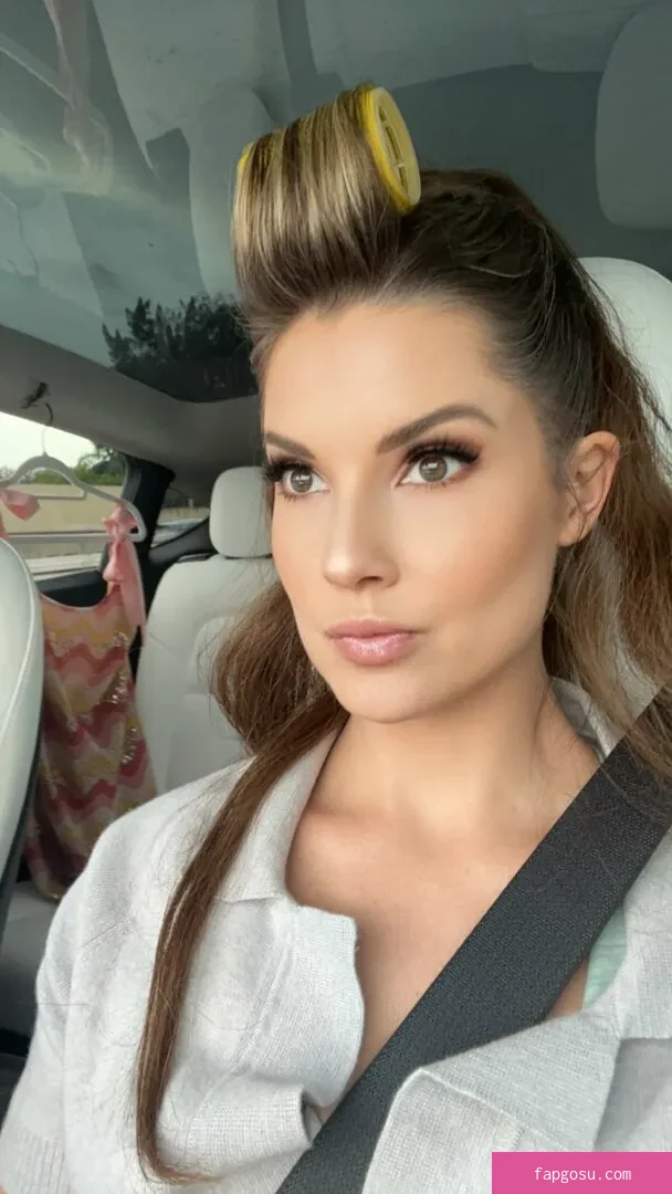 Amanda Cerny