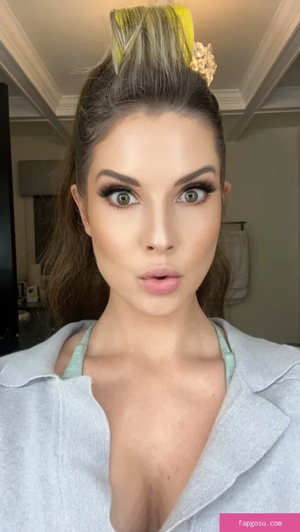 Amanda Cerny