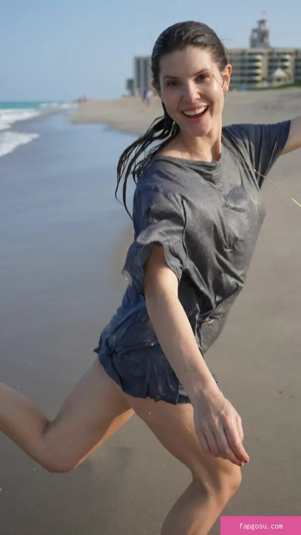 Amanda Cerny