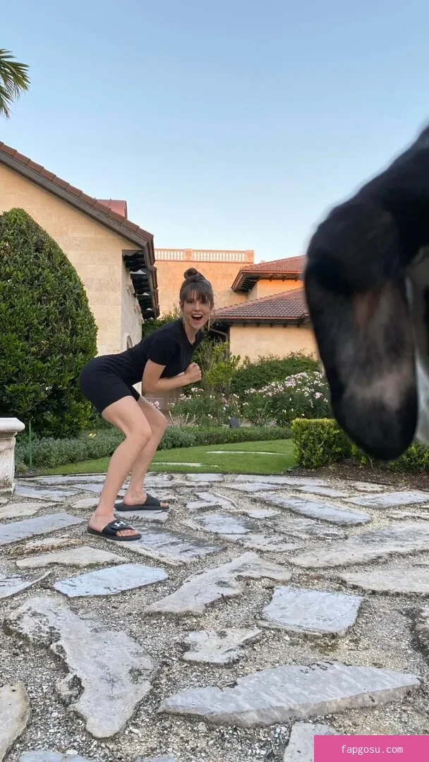 Amanda Cerny