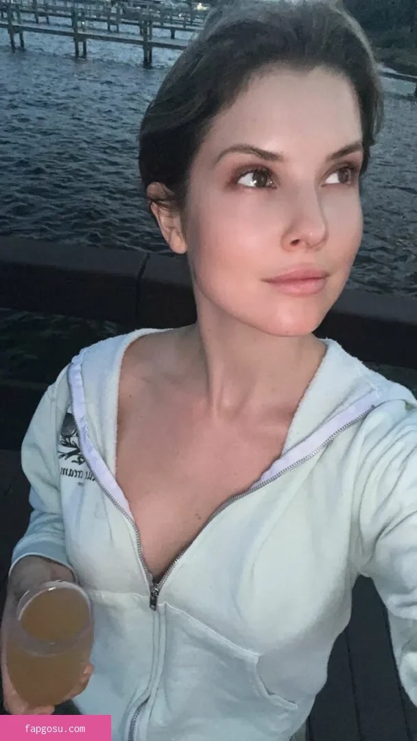 Amanda Cerny