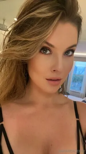 Amanda Cerny