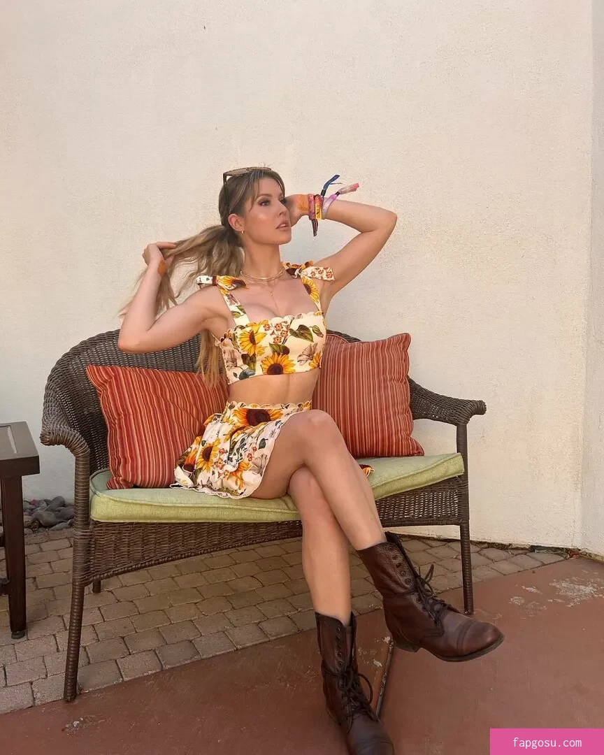 Amanda Cerny - Photo #574