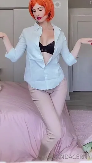 Amanda Cerny