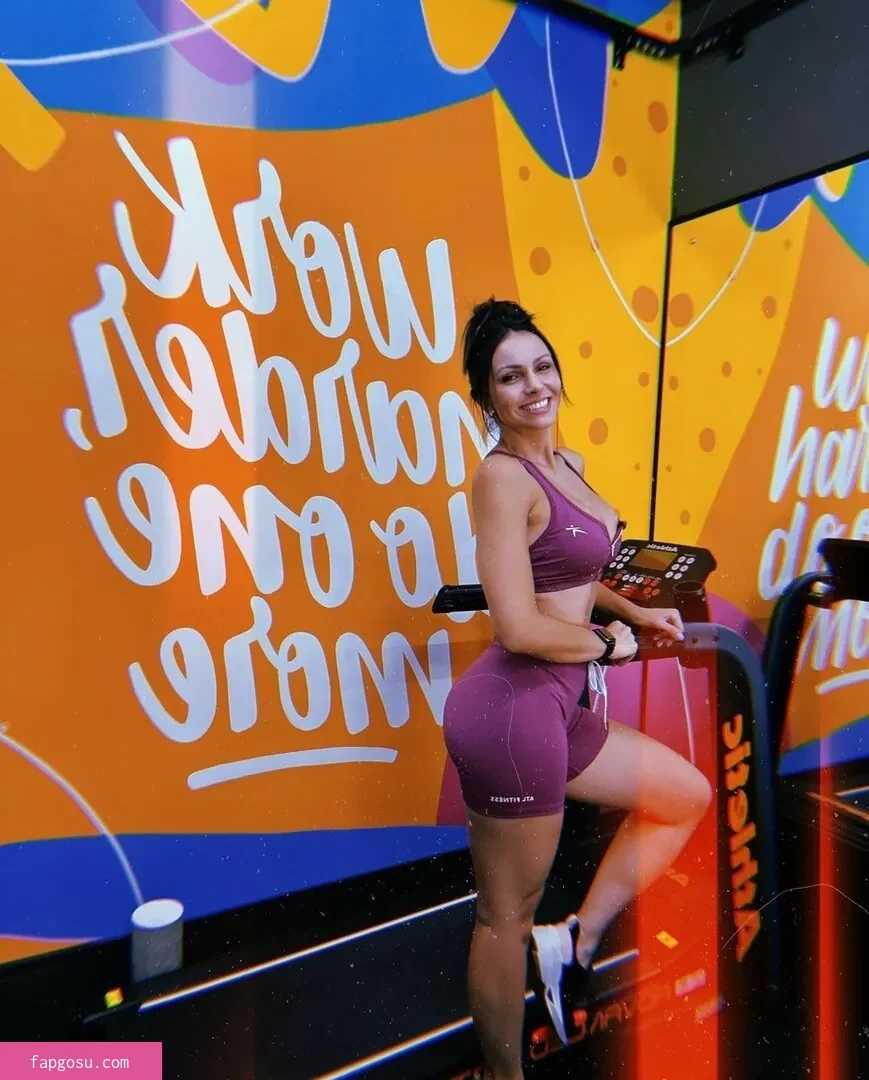 Amanda Curvelo