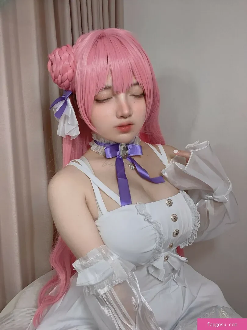 Angel Chan - Photo #1047