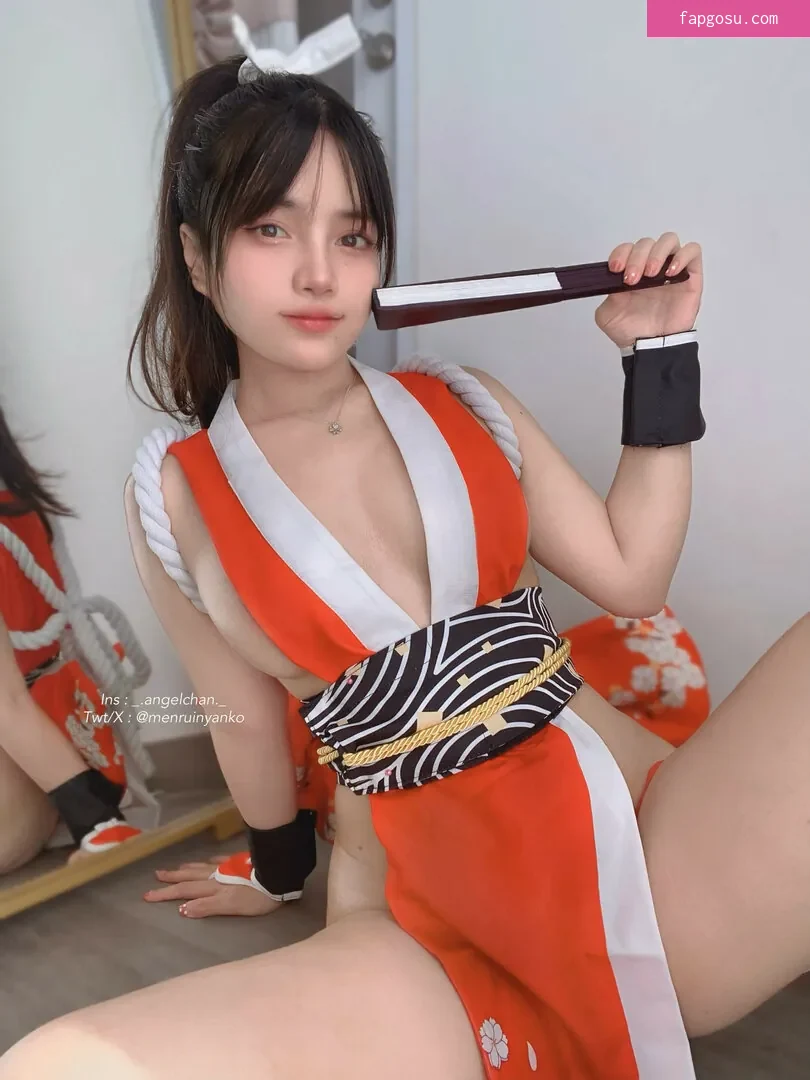 Angel Chan - Photo #1075
