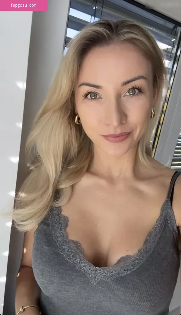 Anna-Carina Woitschack