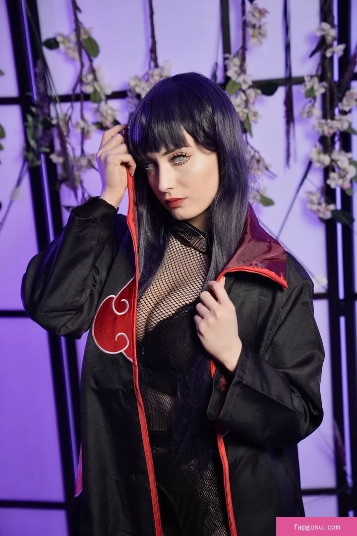 Athena Cosplay