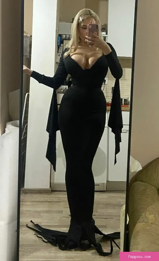 Athena Cosplay