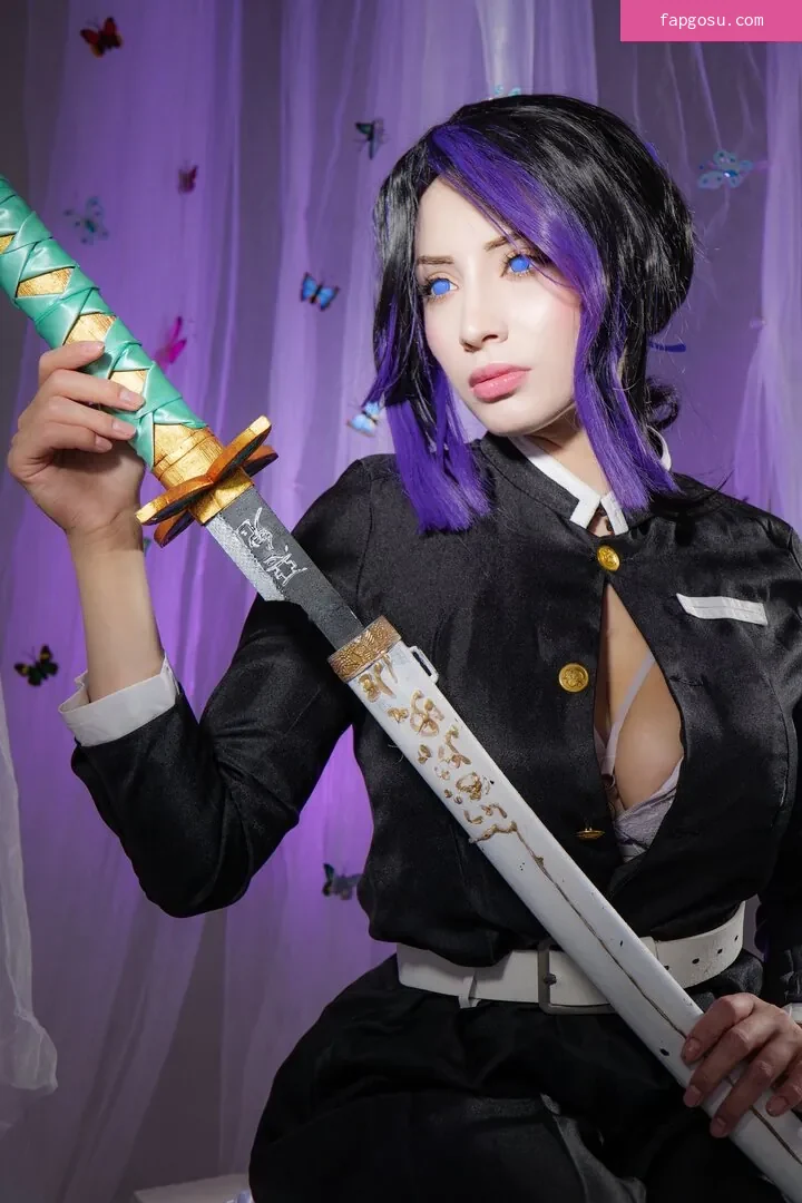 Athena Cosplay