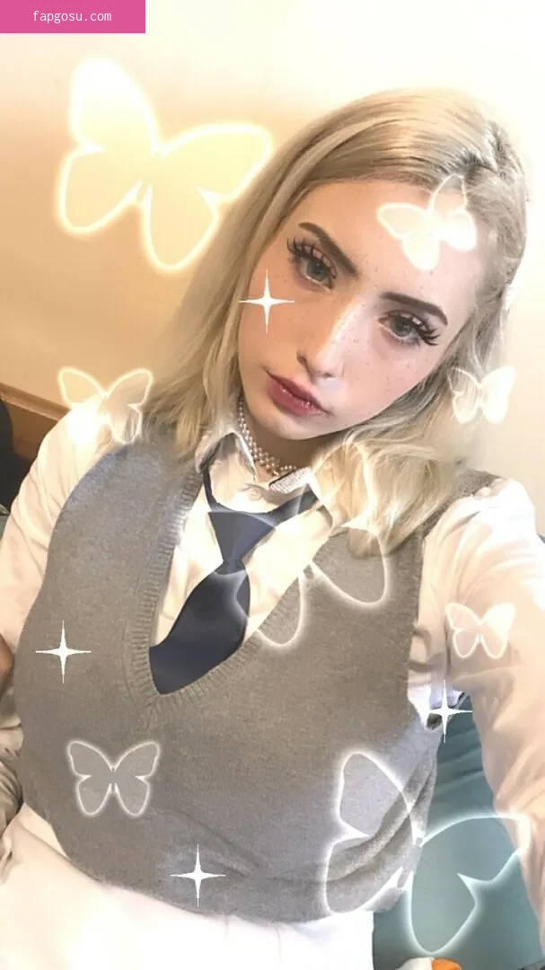 Athena Cosplay