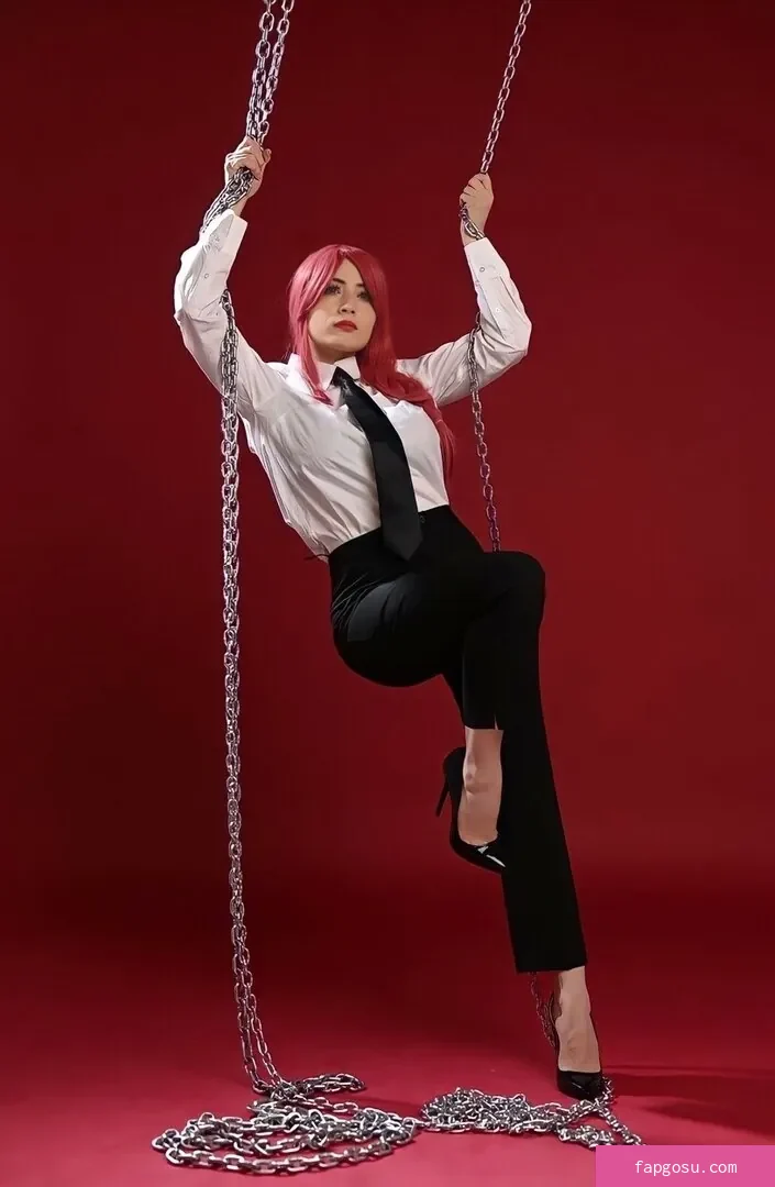 Athena Cosplay