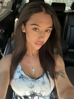 AdeleDesire content