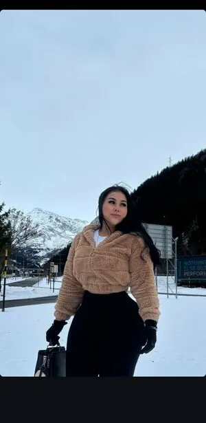 Adrianalobo content