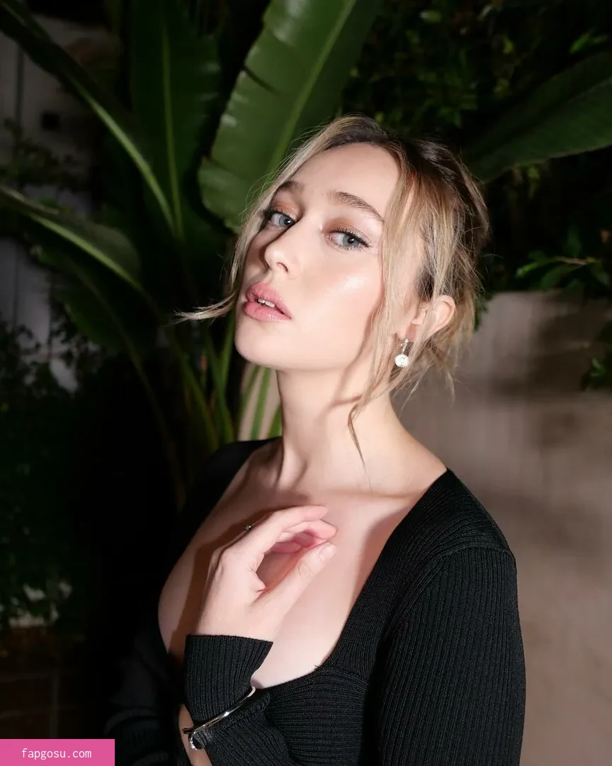 Alycia Debnam Carey