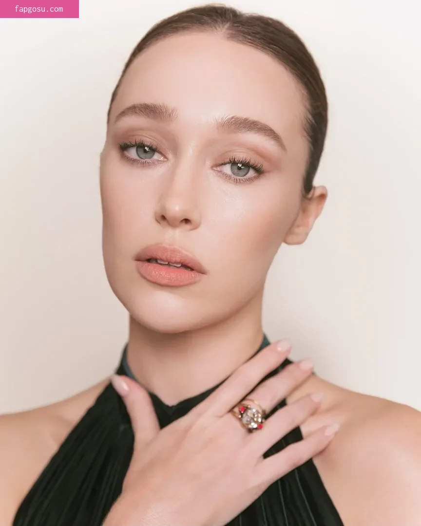 Alycia Debnam Carey