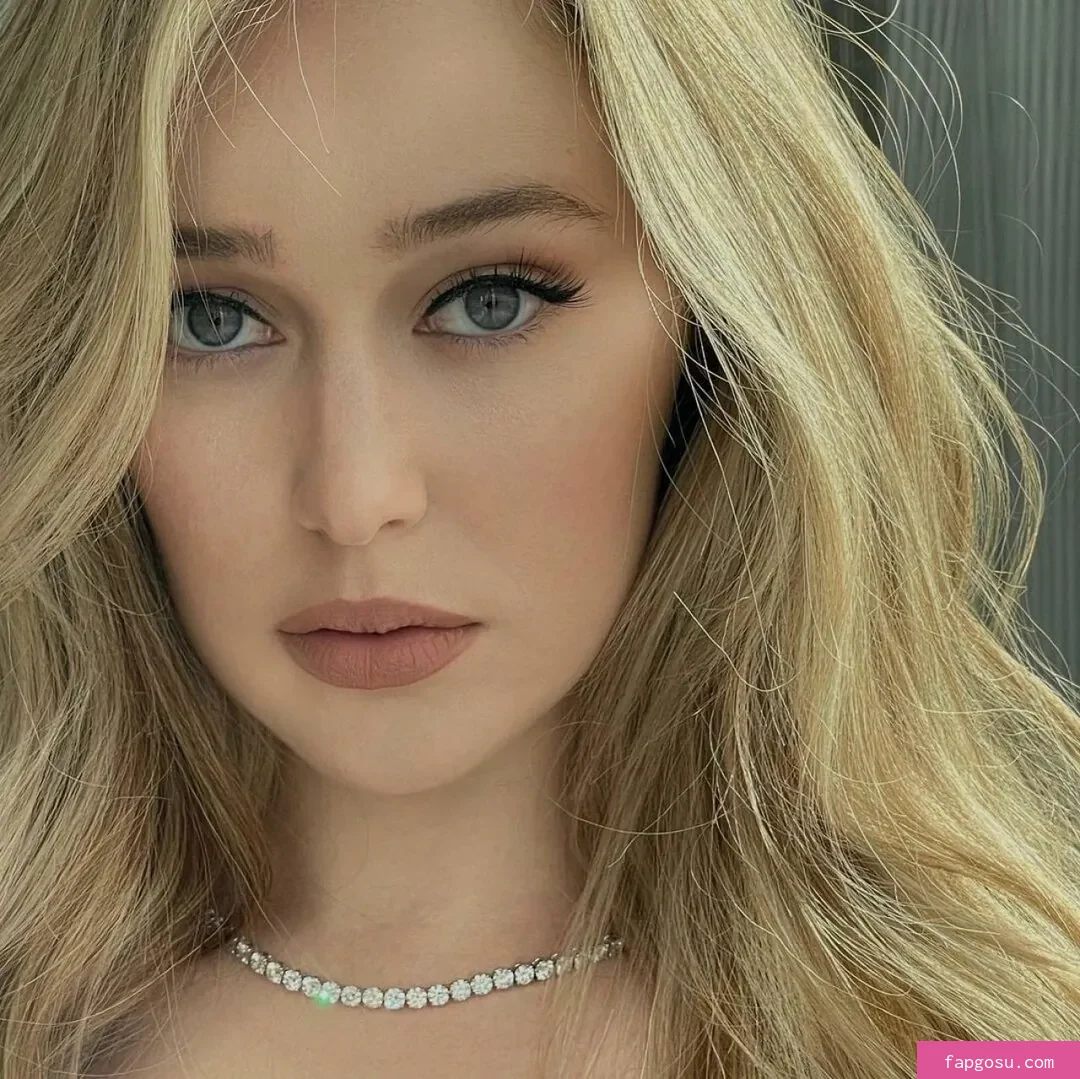 Alycia Debnam Carey