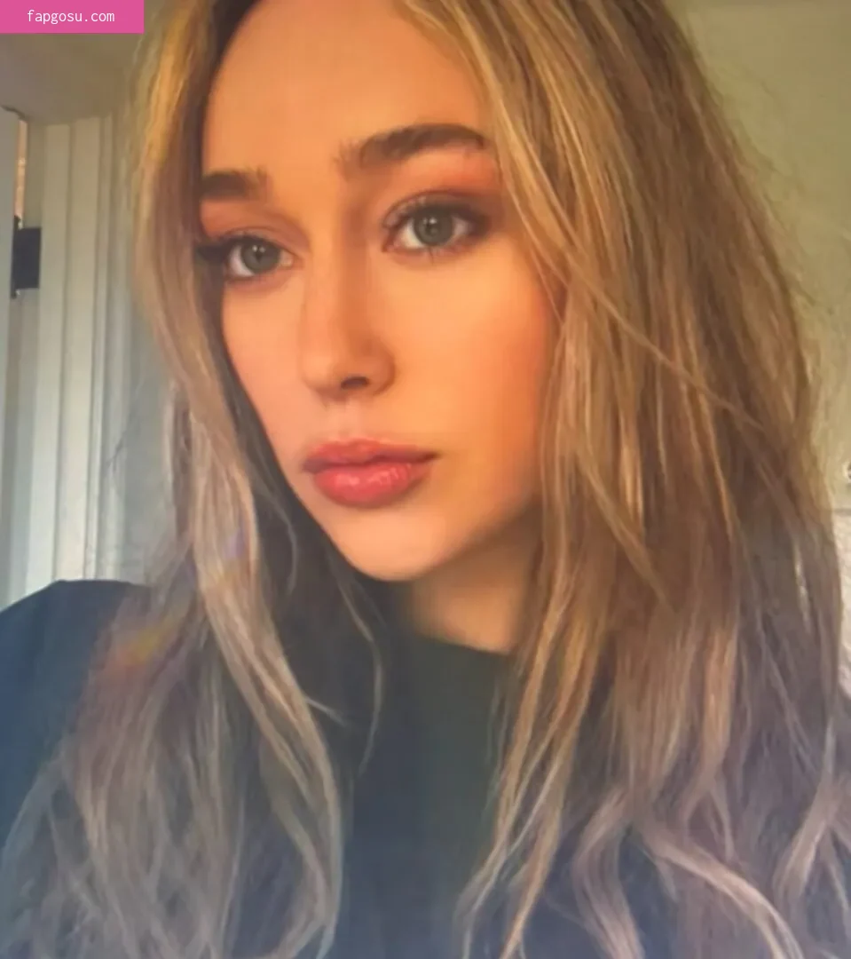 Alycia Debnam Carey