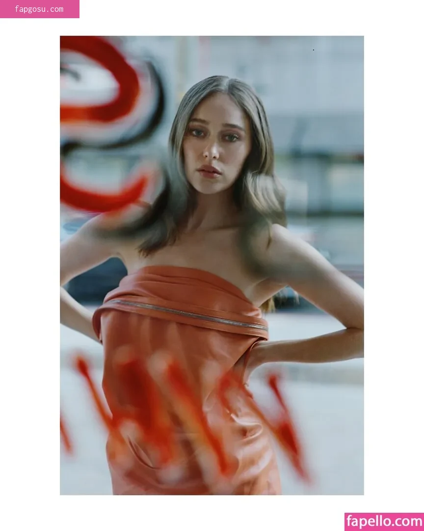 Alycia Debnam Carey