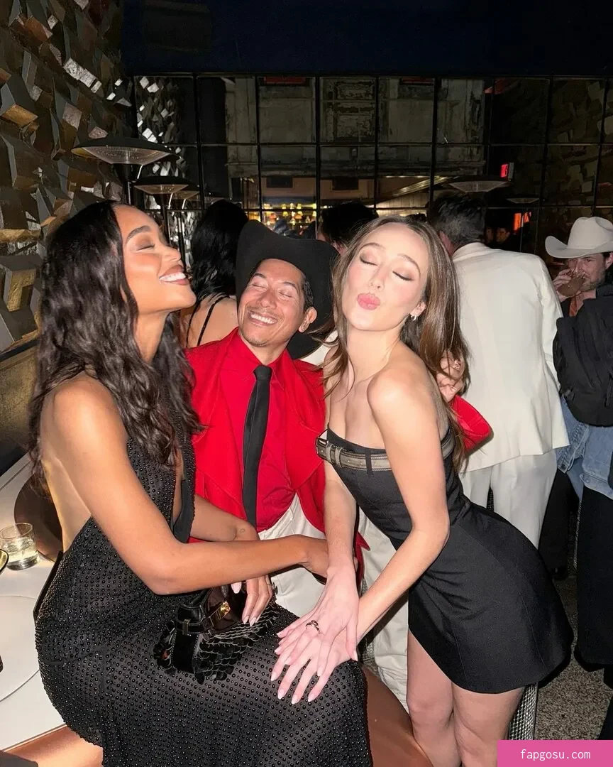 Alycia Debnam Carey
