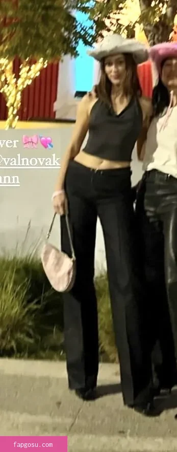 Alycia Debnam Carey
