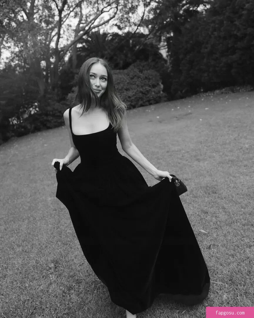 Alycia Debnam Carey