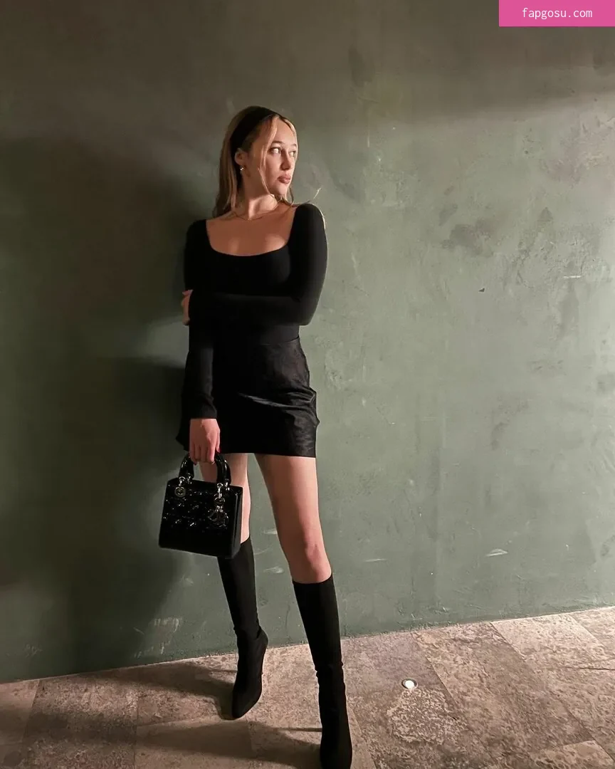 Alycia Debnam Carey
