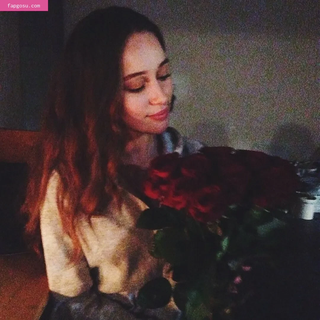 Alycia Debnam Carey