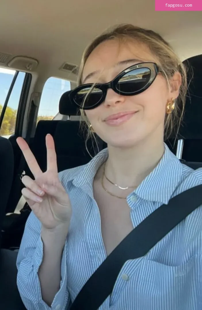Alycia Debnam Carey