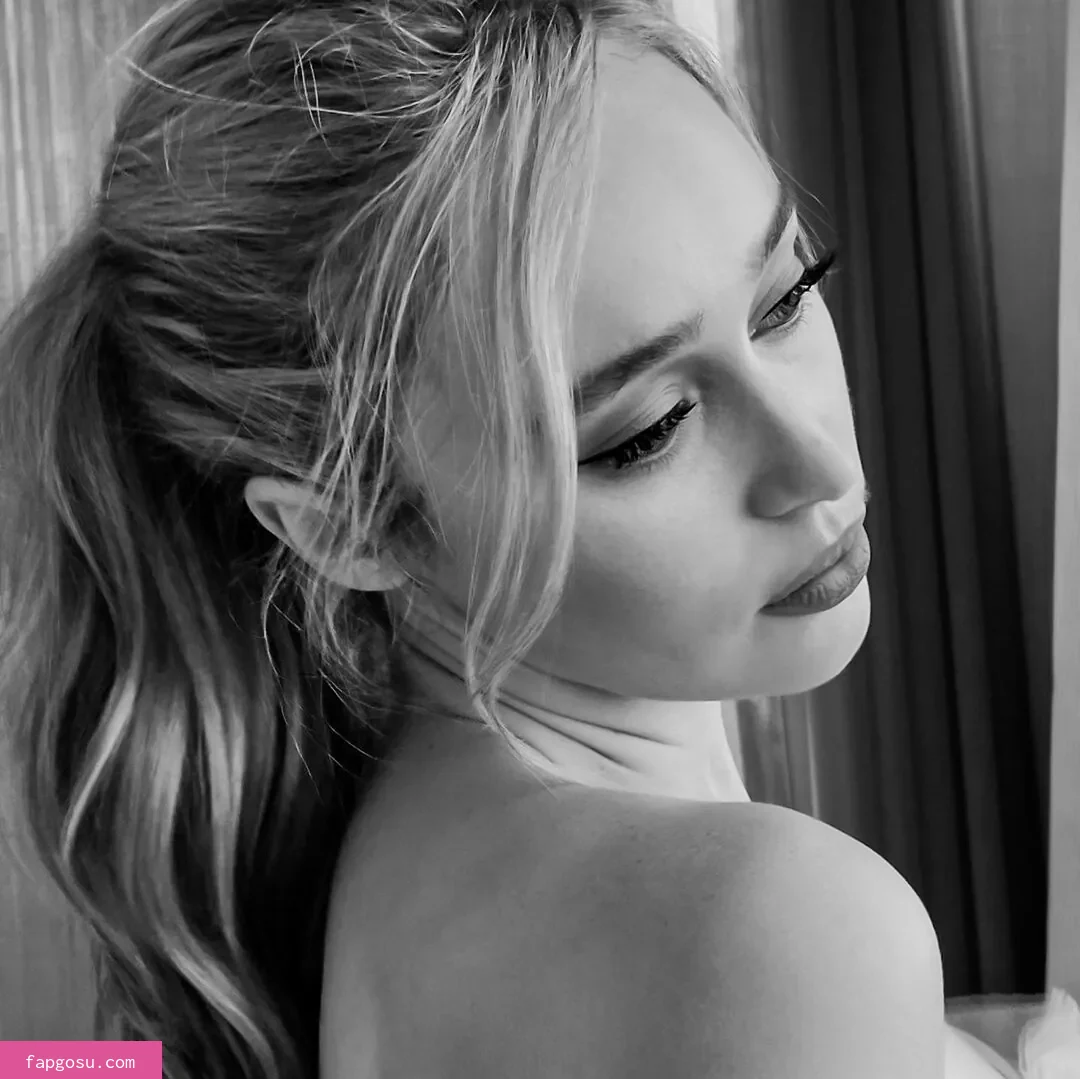 Alycia Debnam Carey