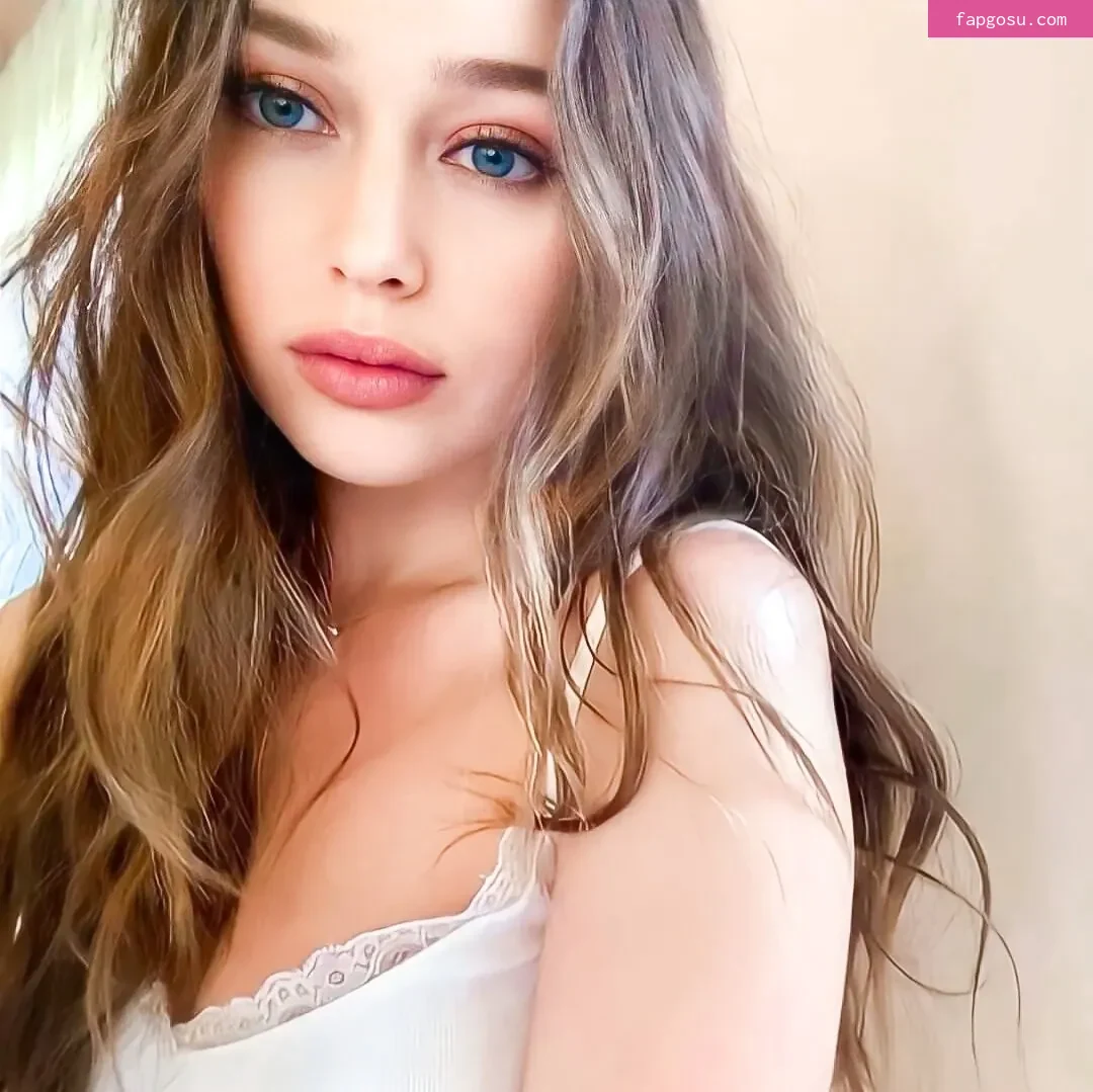 Alycia Debnam Carey
