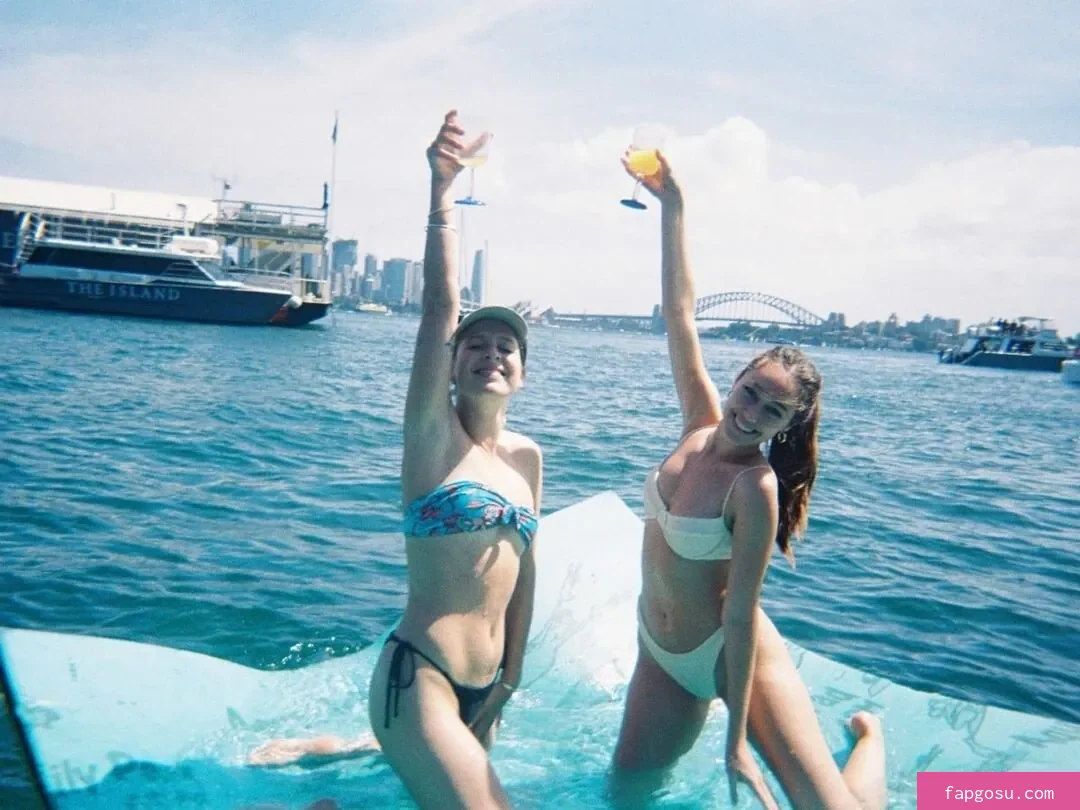 Alycia Debnam Carey