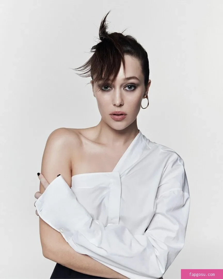 Alycia Debnam Carey