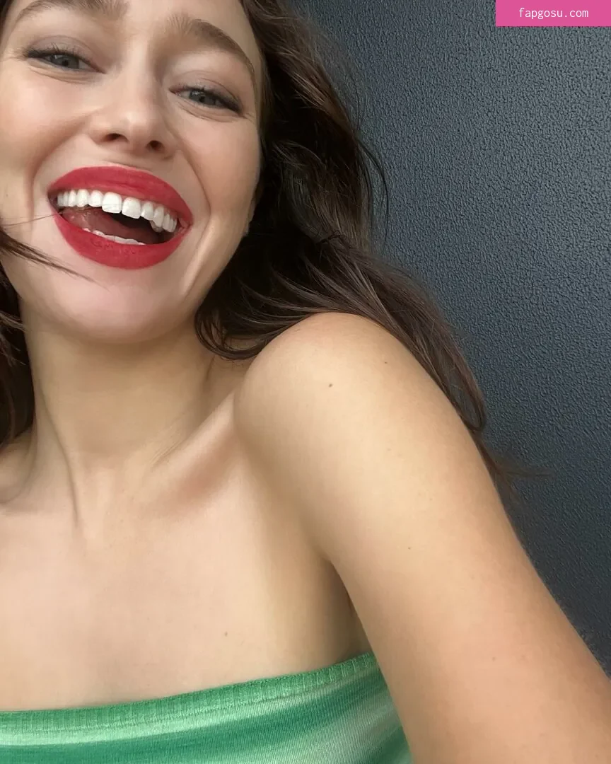 Alycia Debnam Carey