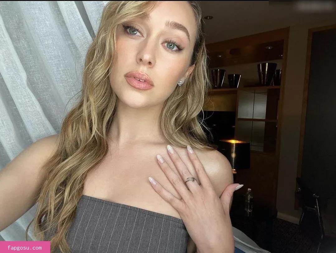 Alycia Debnam Carey