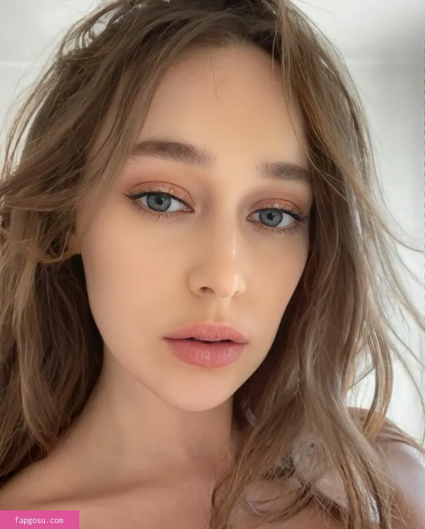 Alycia Debnam Carey