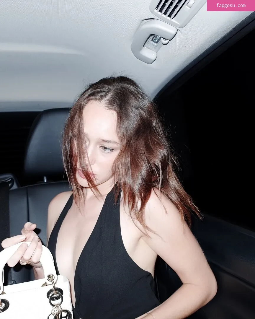 Alycia Debnam Carey