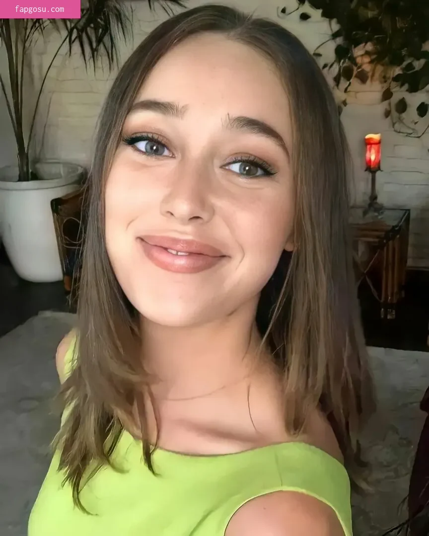 Alycia Debnam Carey