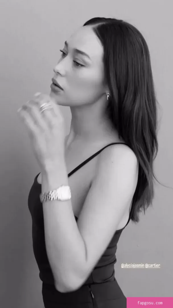 Alycia Debnam Carey