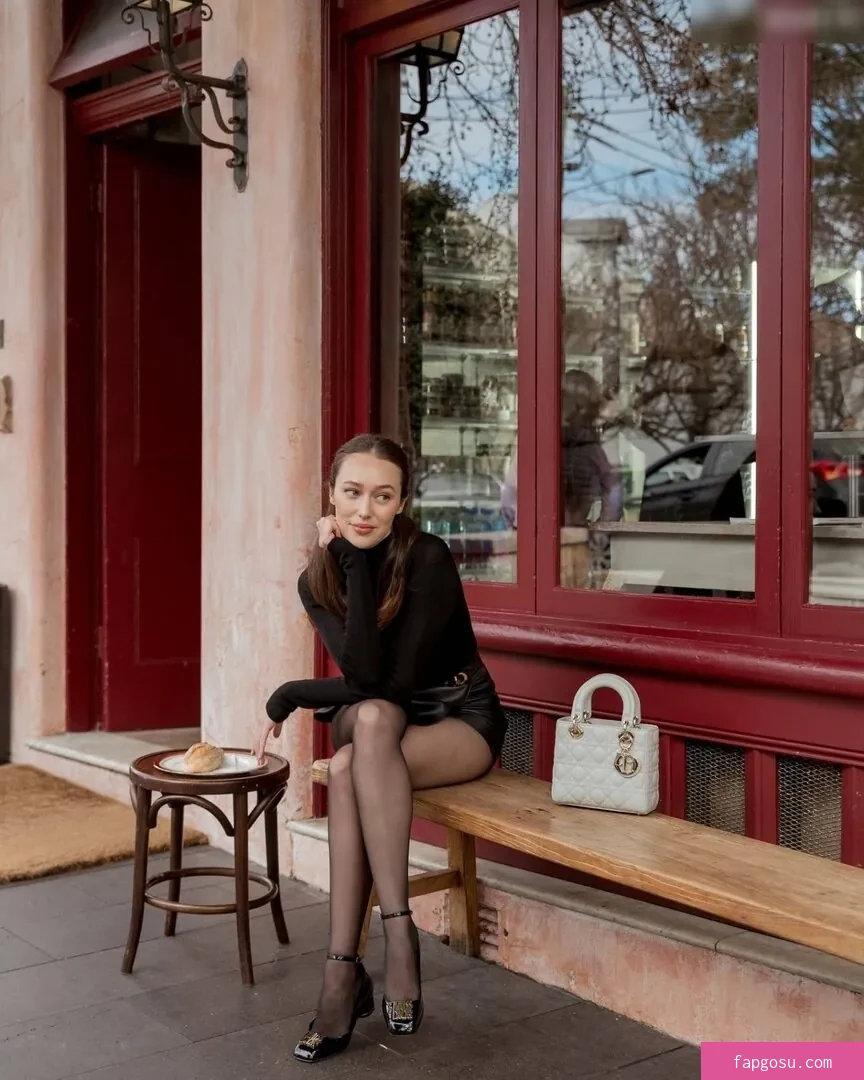 Alycia Debnam Carey