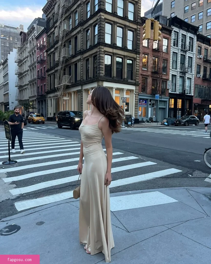 Alycia Debnam Carey