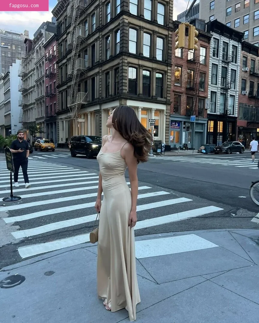 Alycia Debnam Carey