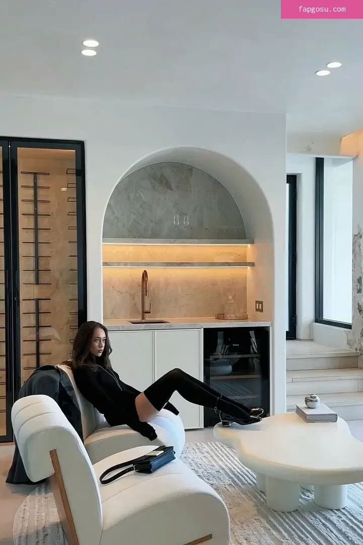 Alycia Debnam Carey