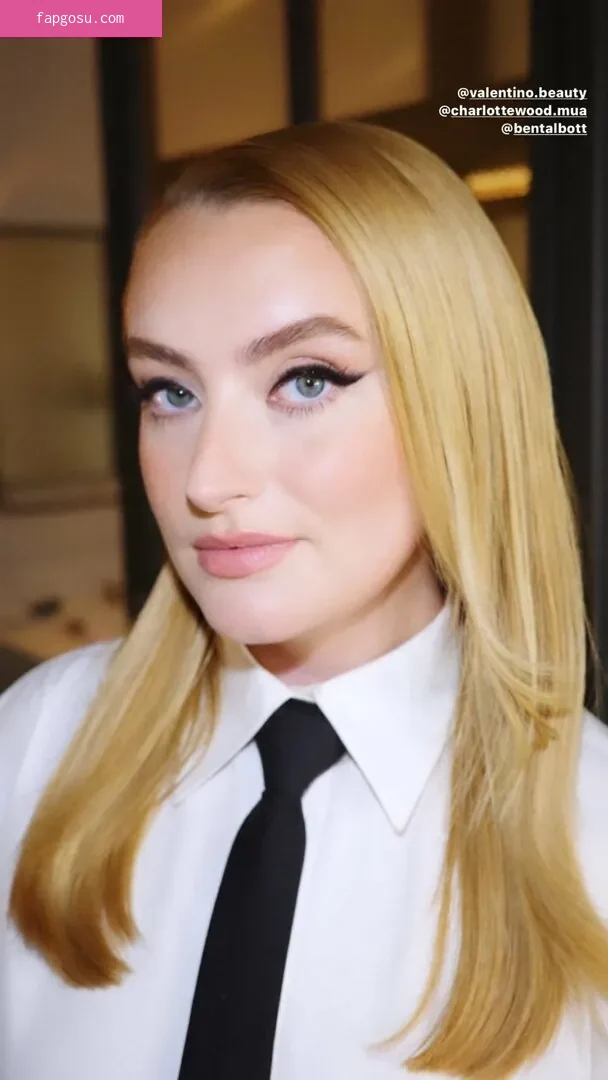 Amelia Dimoldenberg - Photo #158