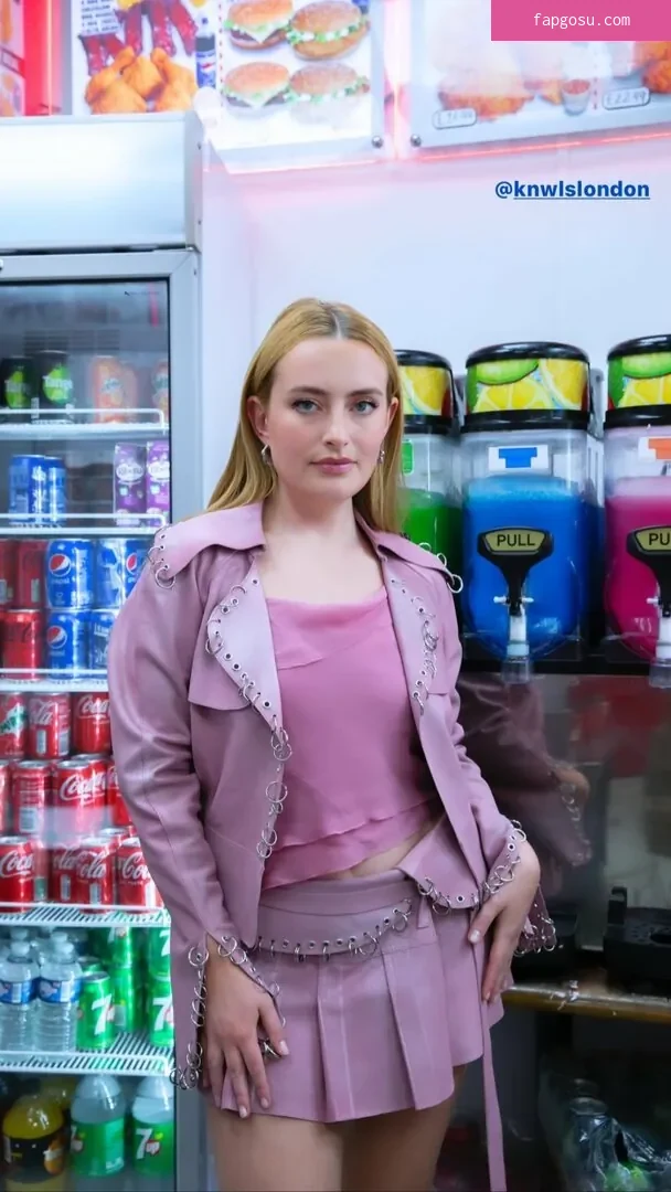 Amelia Dimoldenberg - Photo #161