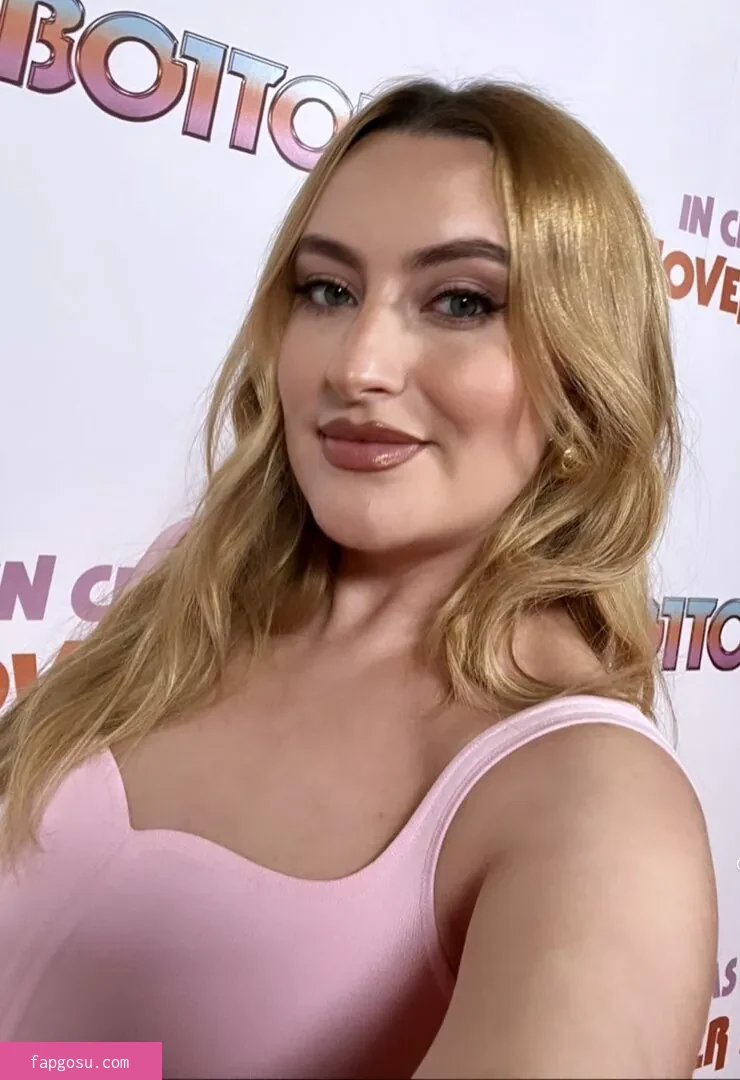 Amelia Dimoldenberg - Photo #176