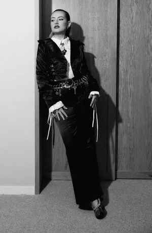 Amelia Dimoldenberg