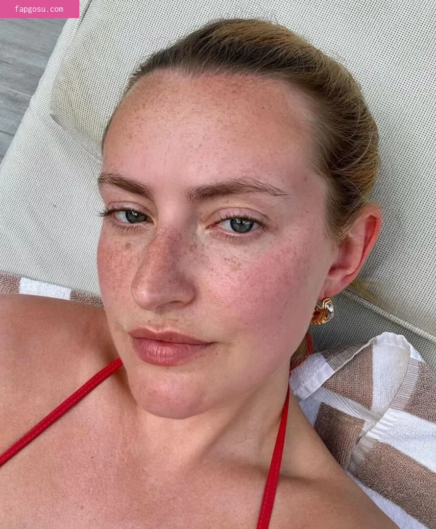 Amelia Dimoldenberg - Photo #260