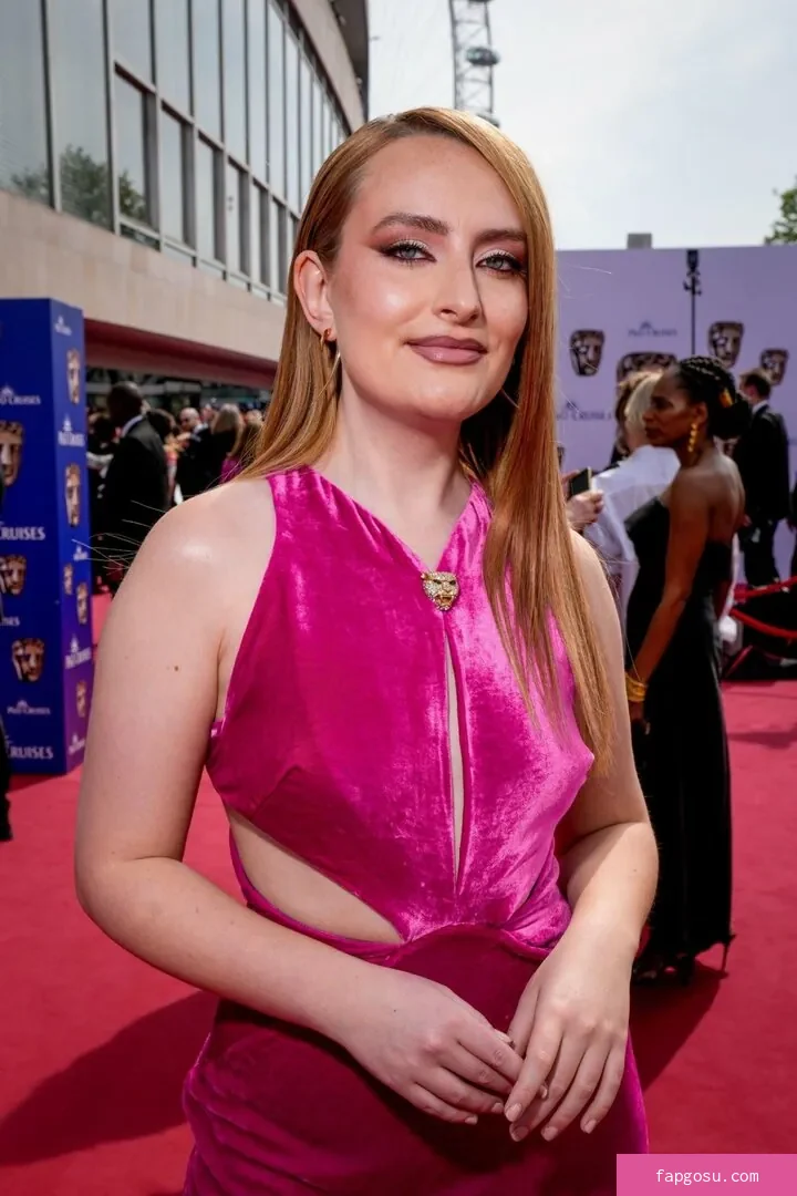 Amelia Dimoldenberg - Photo #34
